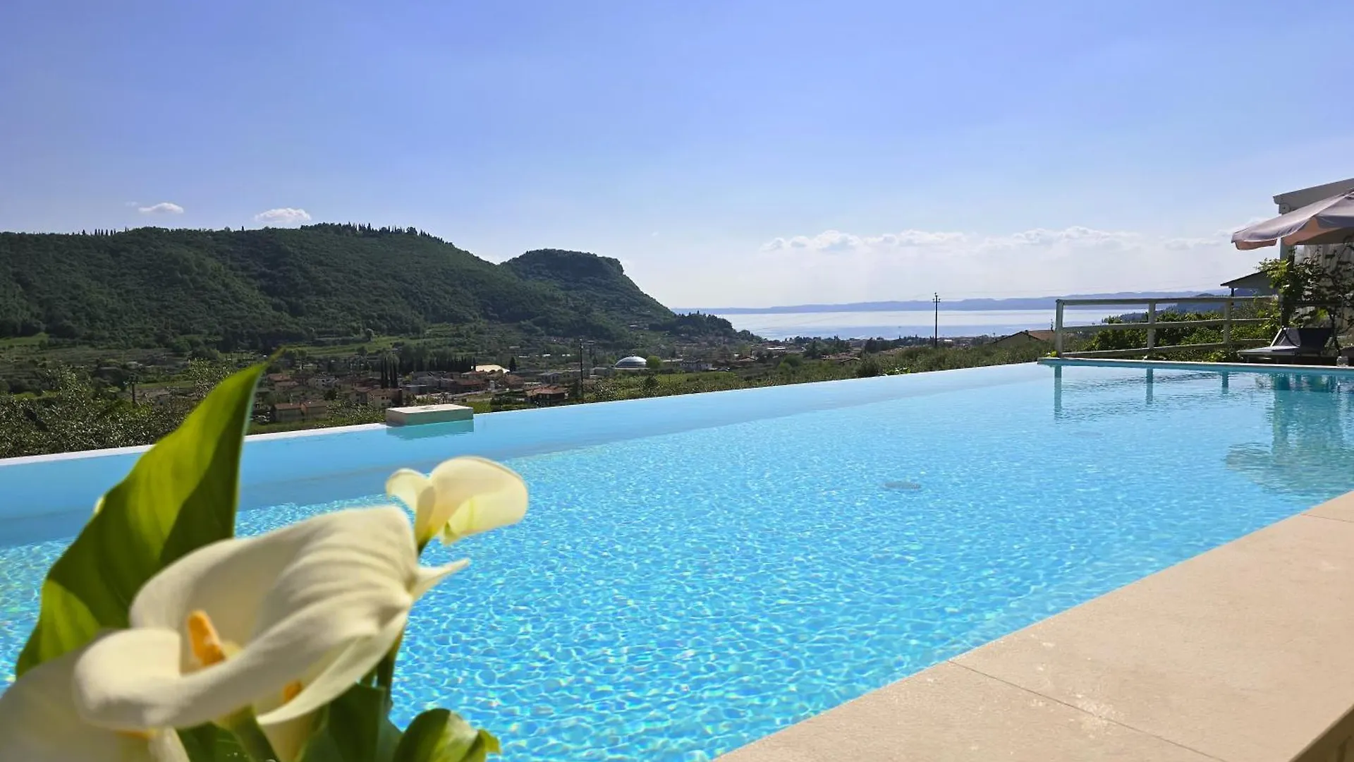 Aparthotel Relais Villa Olivi Costermano