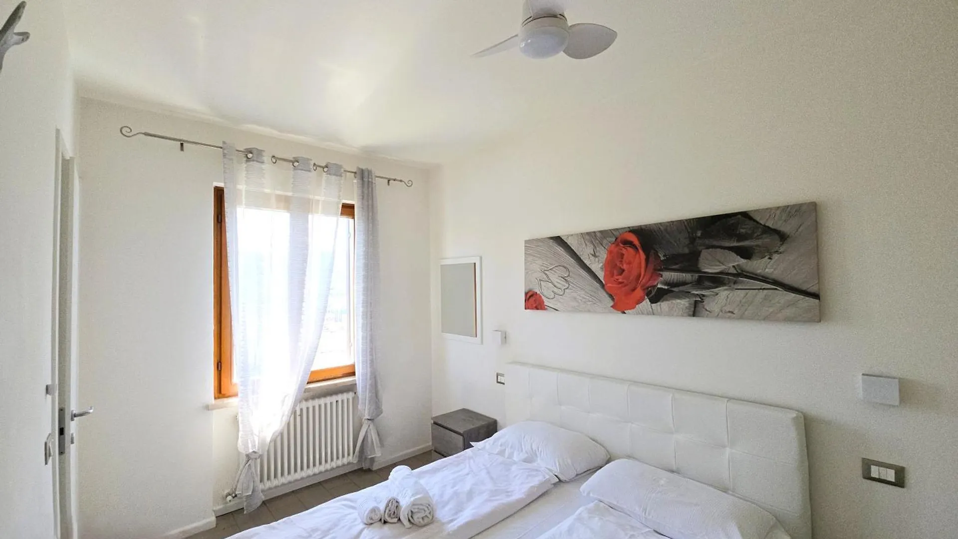 Relais Villa Olivi Costermano Aparthotel