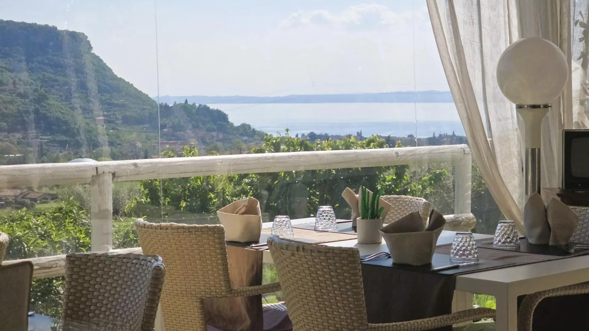 Aparthotel Relais Villa Olivi Costermano
