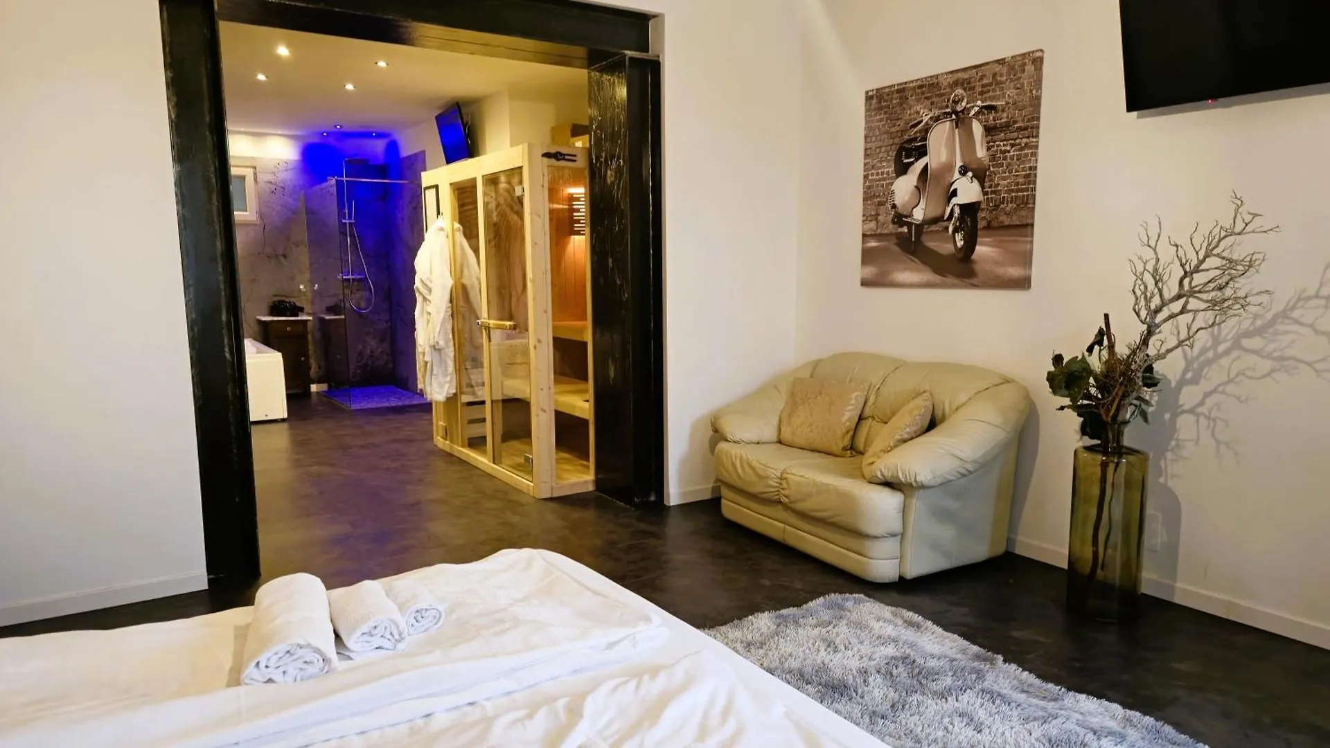 Aparthotel Relais Villa Olivi Costermano
